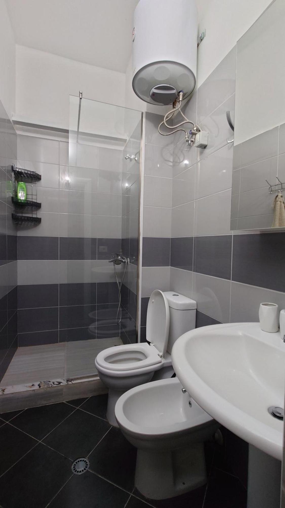 Giardino Alto Apartment ดูร์เรส ภายนอก รูปภาพ